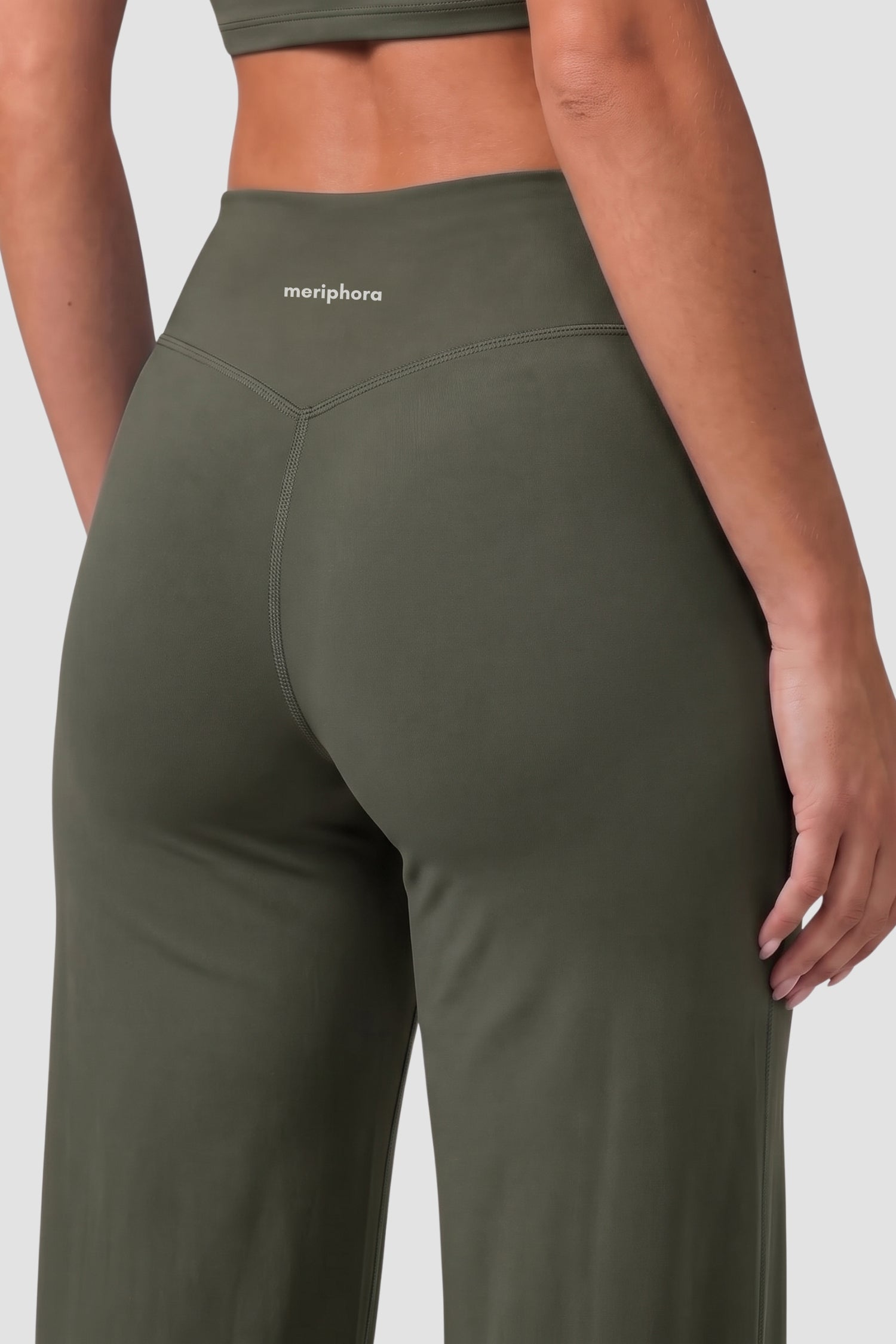 MeriCloud Wide Leg Pant - Olive Green 3